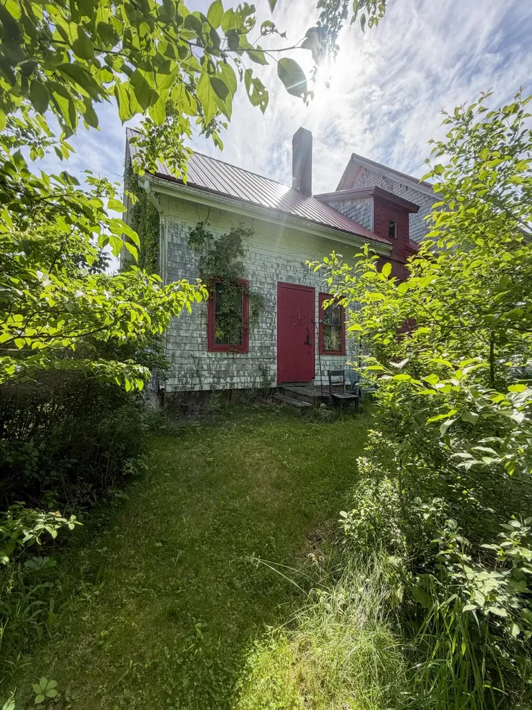 39 Jacksonville Road East Machias ME 04630