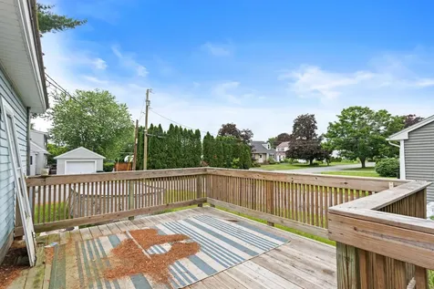 24 Cottage Street Fairfield ME 04937