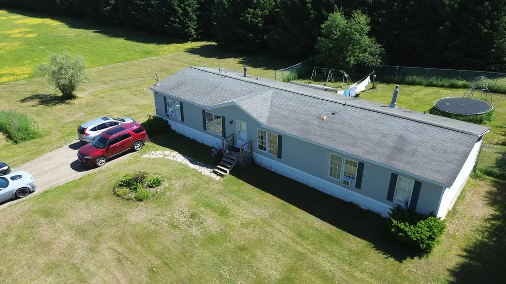 5 Marthes Lane Etna ME 04434