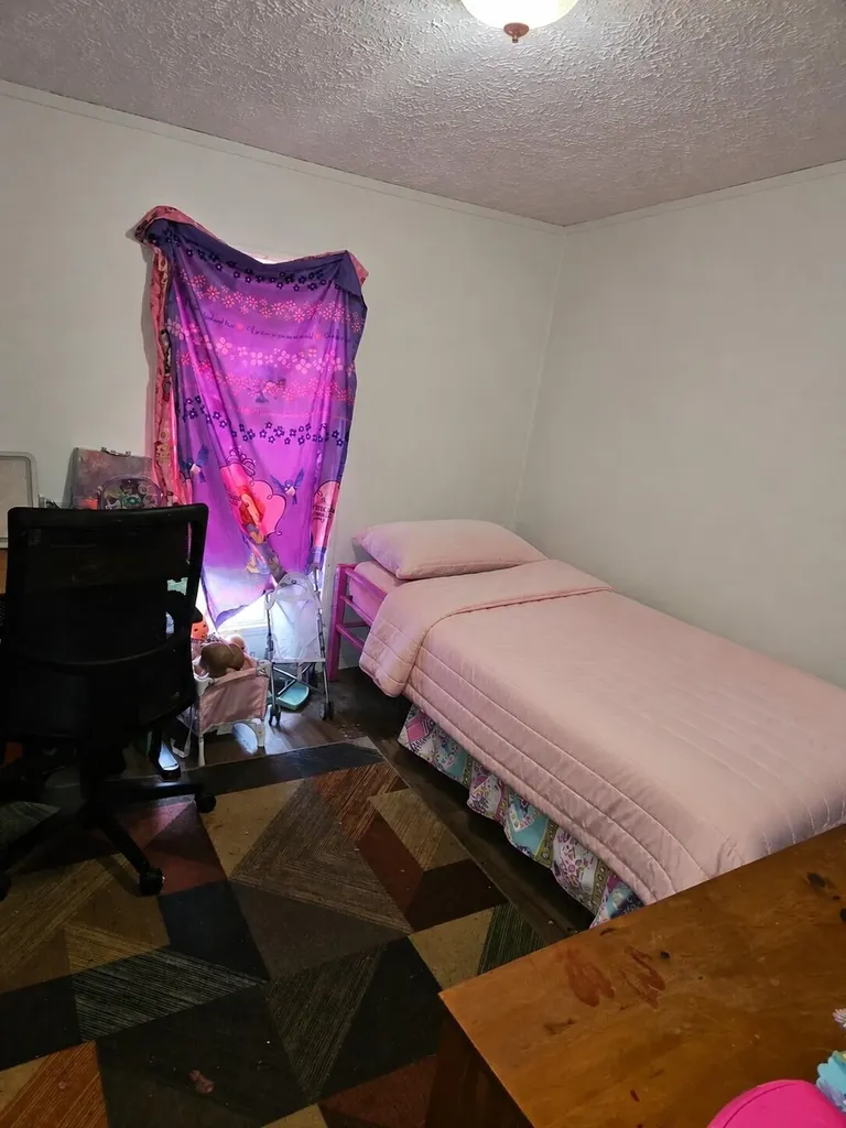 5 Marthes Lane Etna ME 04434