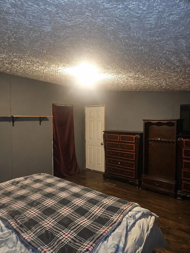 5 Marthes Lane Etna ME 04434
