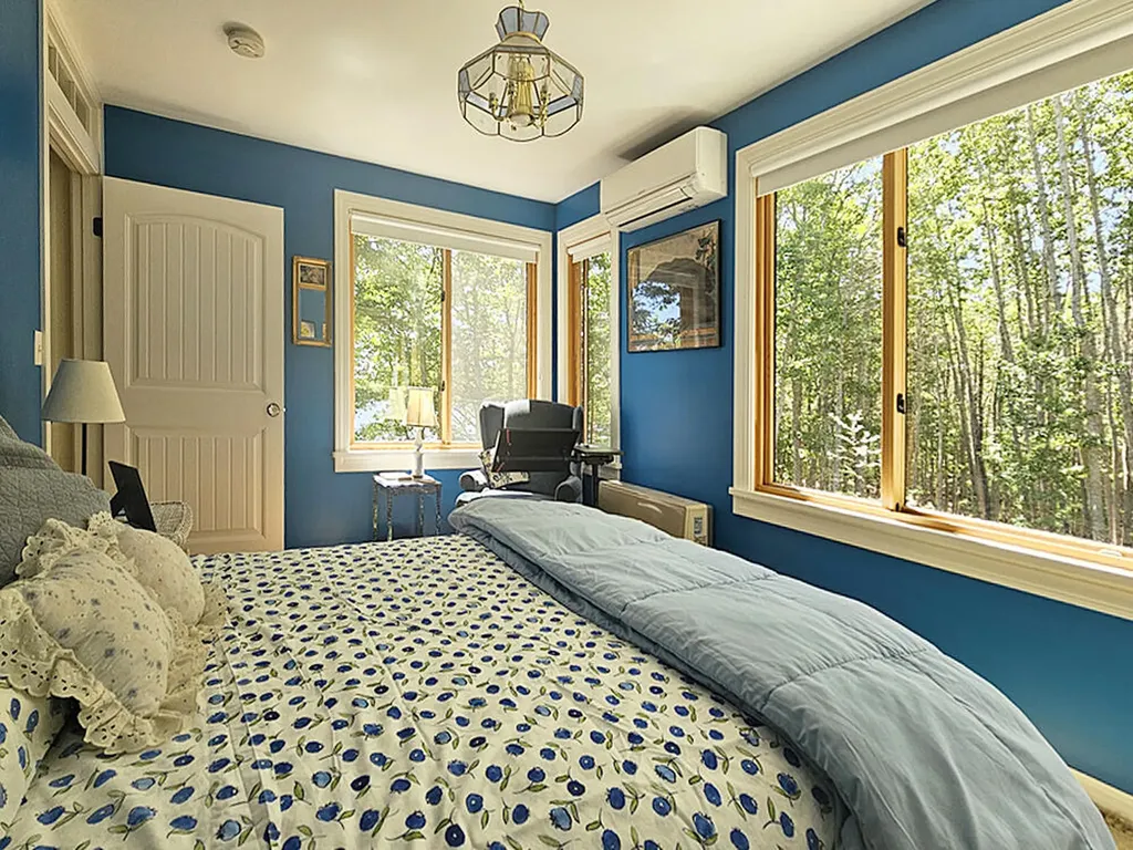 1004 Bremen Road Waldoboro ME 04572