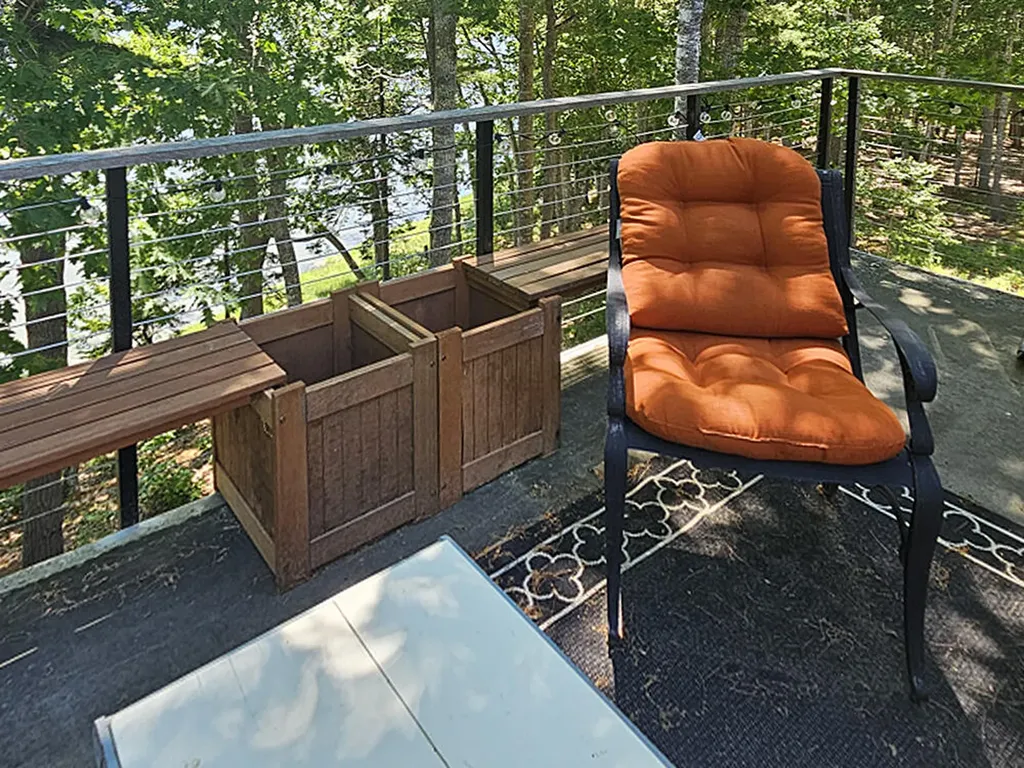 1004 Bremen Road Waldoboro ME 04572