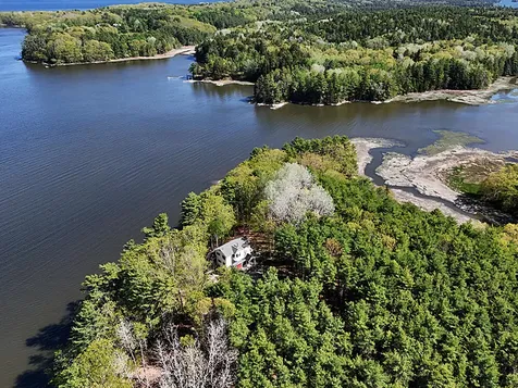 1004 Bremen Road Waldoboro ME 04572