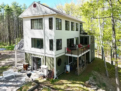 1004 Bremen Road Waldoboro ME 04572
