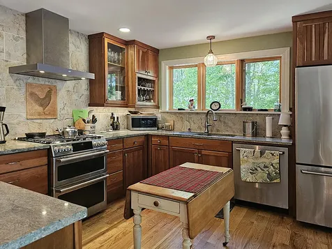 1004 Bremen Road Waldoboro ME 04572