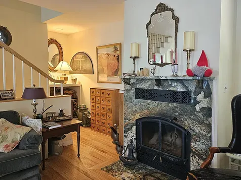 1004 Bremen Road Waldoboro ME 04572