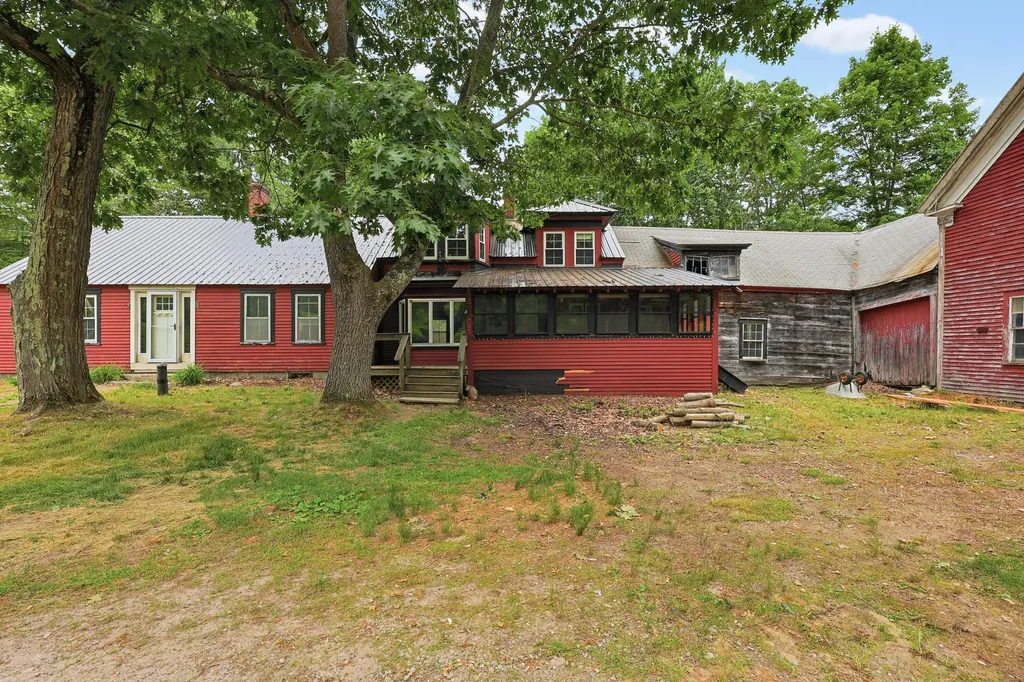 89 Deering Ridge Road Alfred ME 04002