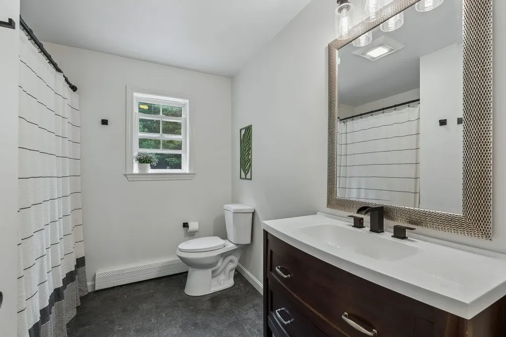 30 Birchwood Terrace North Yarmouth ME 04097