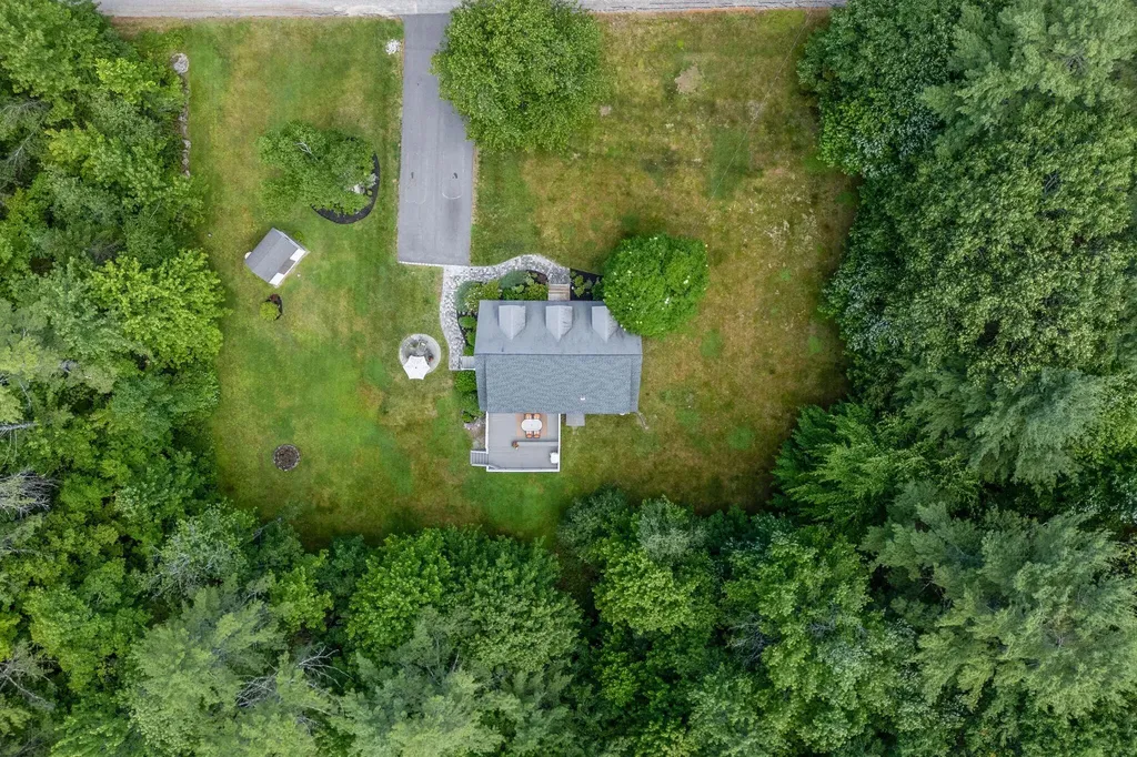 30 Birchwood Terrace North Yarmouth ME 04097