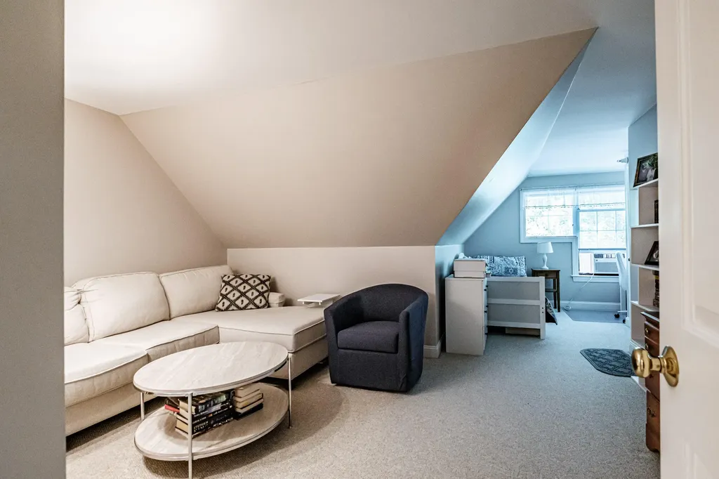 115 Delaware Court Portland ME 04103