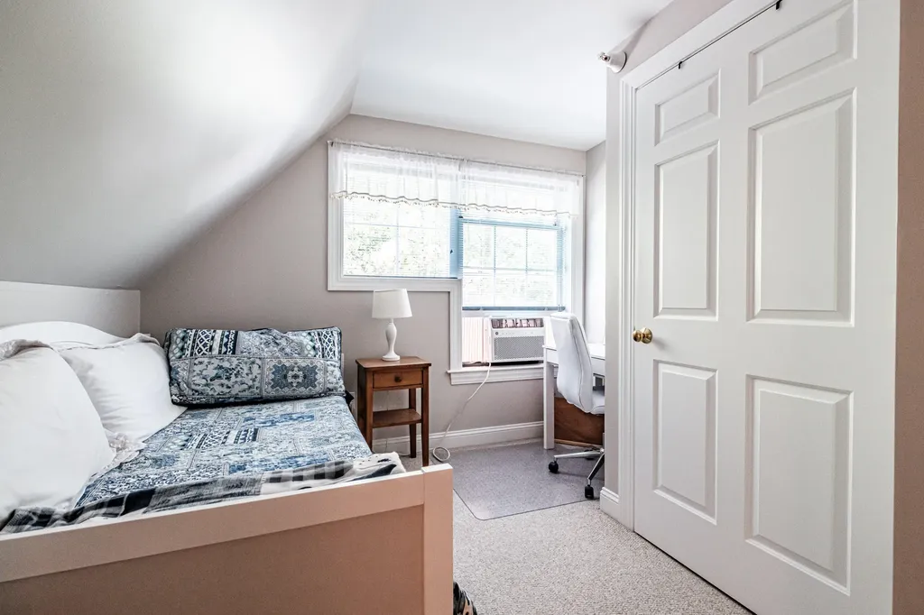 115 Delaware Court Portland ME 04103