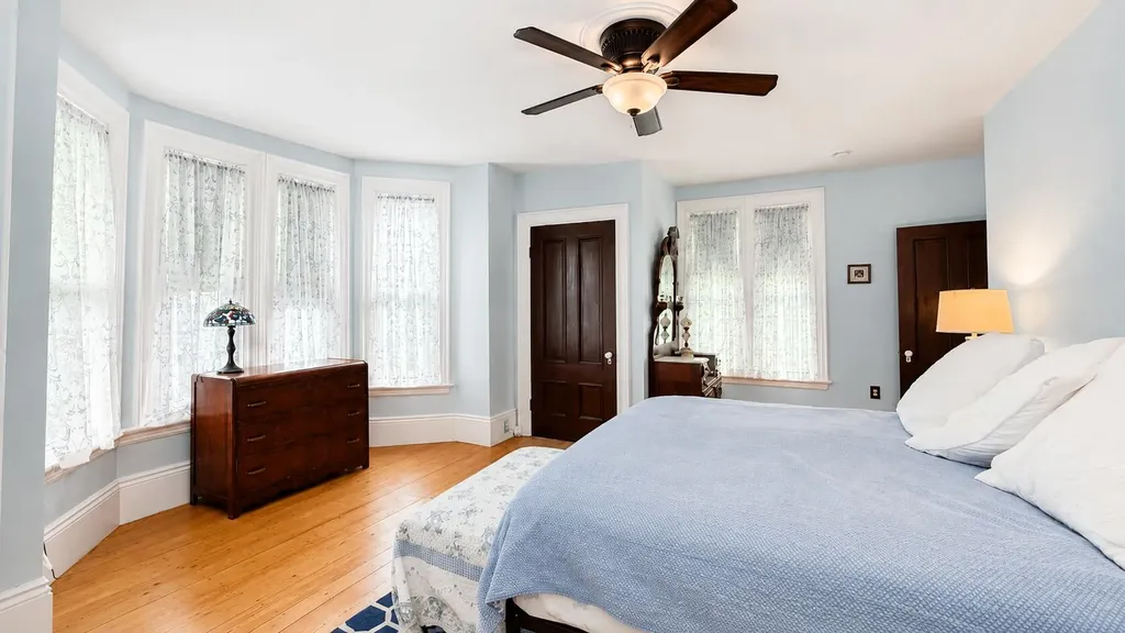 17 Key Street Eastport ME 04631