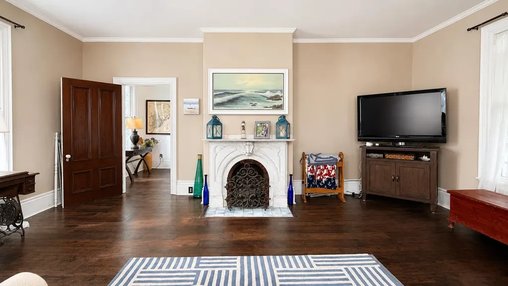 17 Key Street Eastport ME 04631