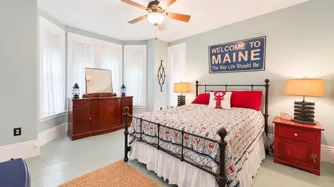 17 Key Street Eastport ME 04631