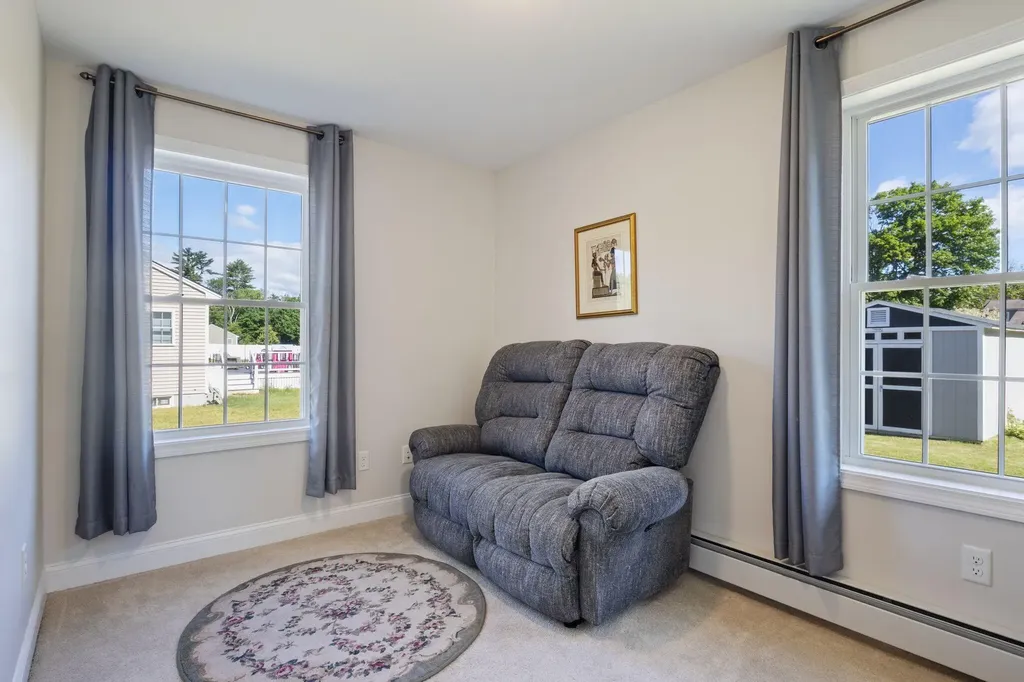 14 Sunset Avenue North Berwick ME 03906