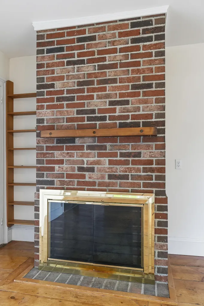 121 Federal Street Wiscasset ME 04578