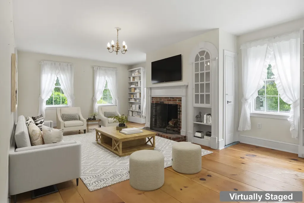 121 Federal Street Wiscasset ME 04578