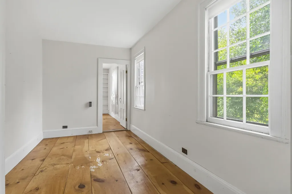 121 Federal Street Wiscasset ME 04578