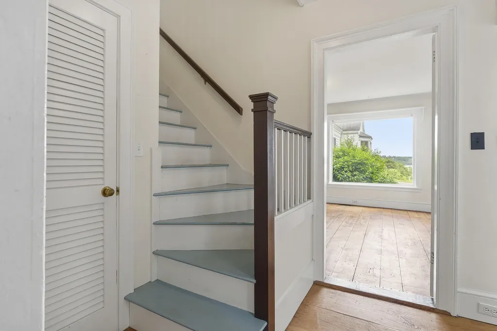 121 Federal Street Wiscasset ME 04578