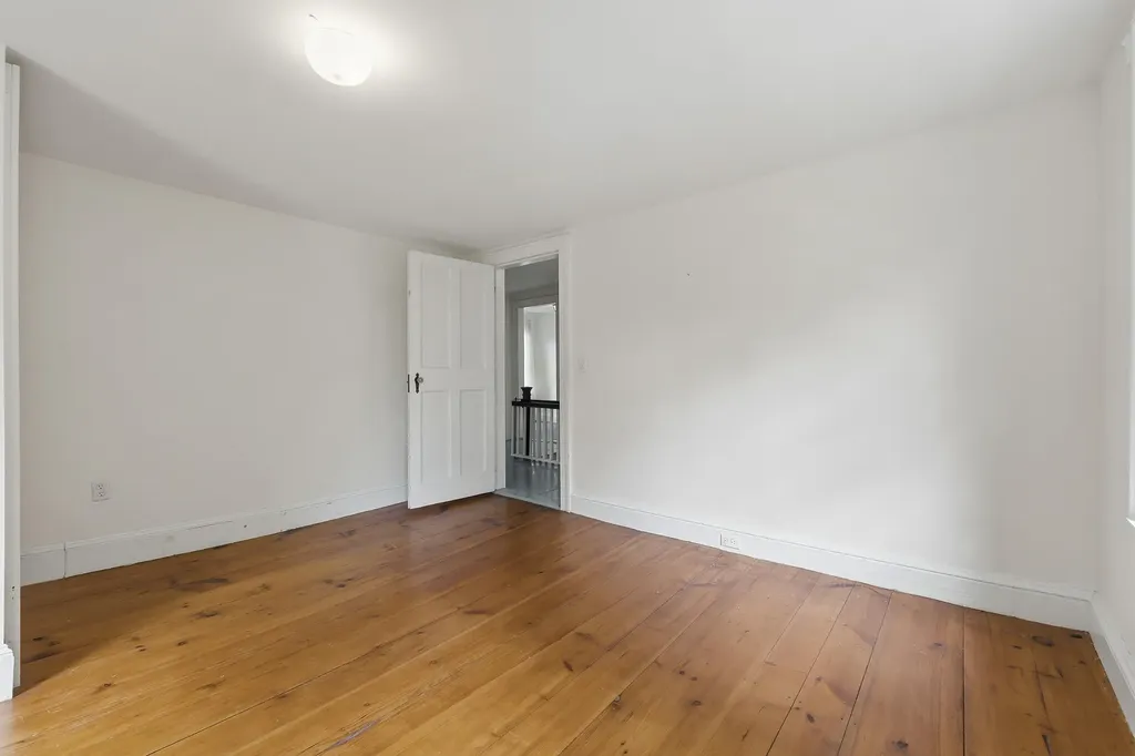 121 Federal Street Wiscasset ME 04578