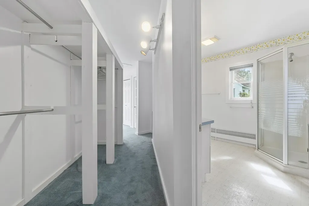 121 Federal Street Wiscasset ME 04578