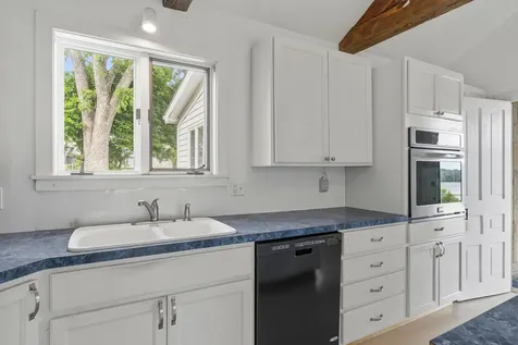 121 Federal Street Wiscasset ME 04578