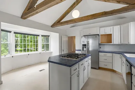 121 Federal Street Wiscasset ME 04578