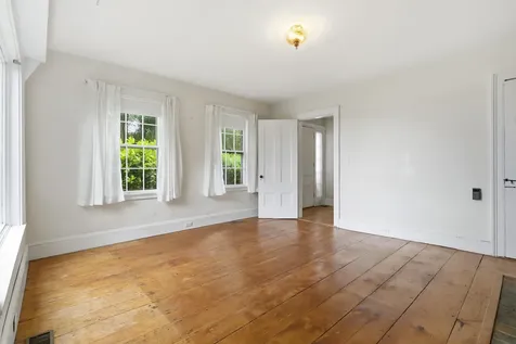 121 Federal Street Wiscasset ME 04578