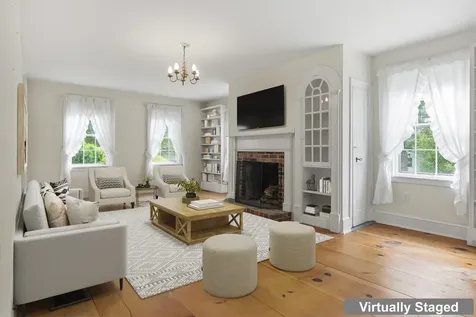 121 Federal Street Wiscasset ME 04578