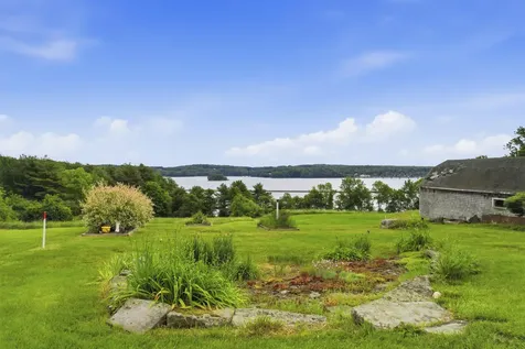 121 Federal Street Wiscasset ME 04578