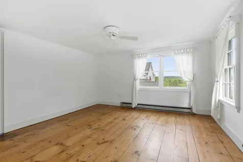 121 Federal Street Wiscasset ME 04578