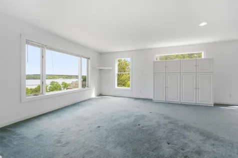 121 Federal Street Wiscasset ME 04578