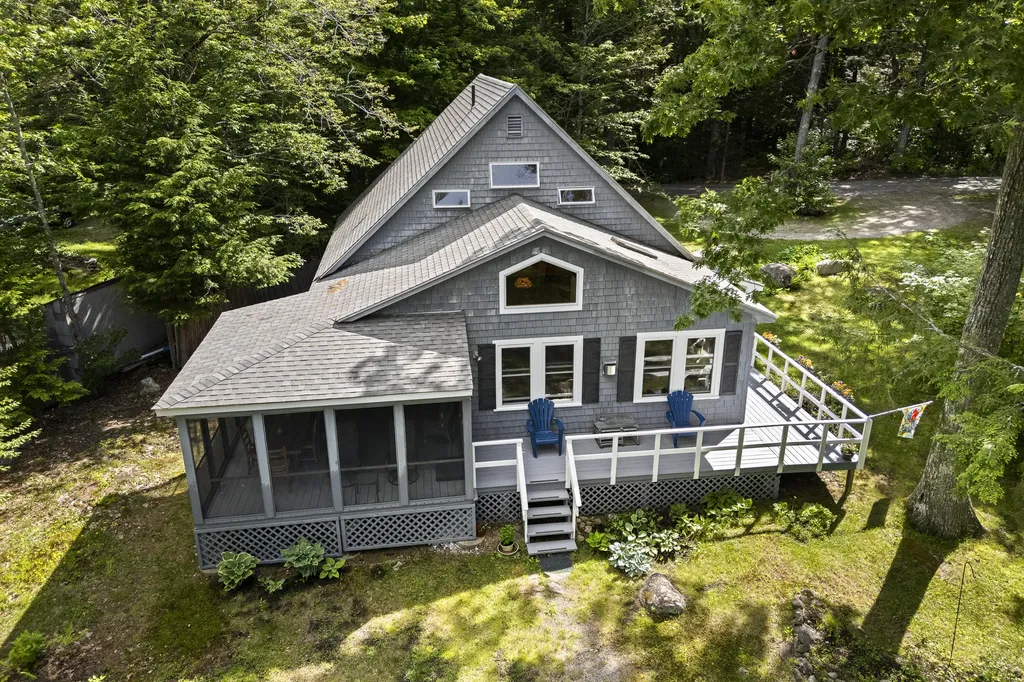 71 Mapleridge Road Nobleboro ME 04555
