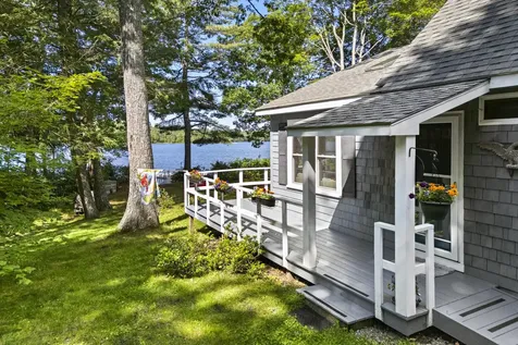 71 Mapleridge Road Nobleboro ME 04555