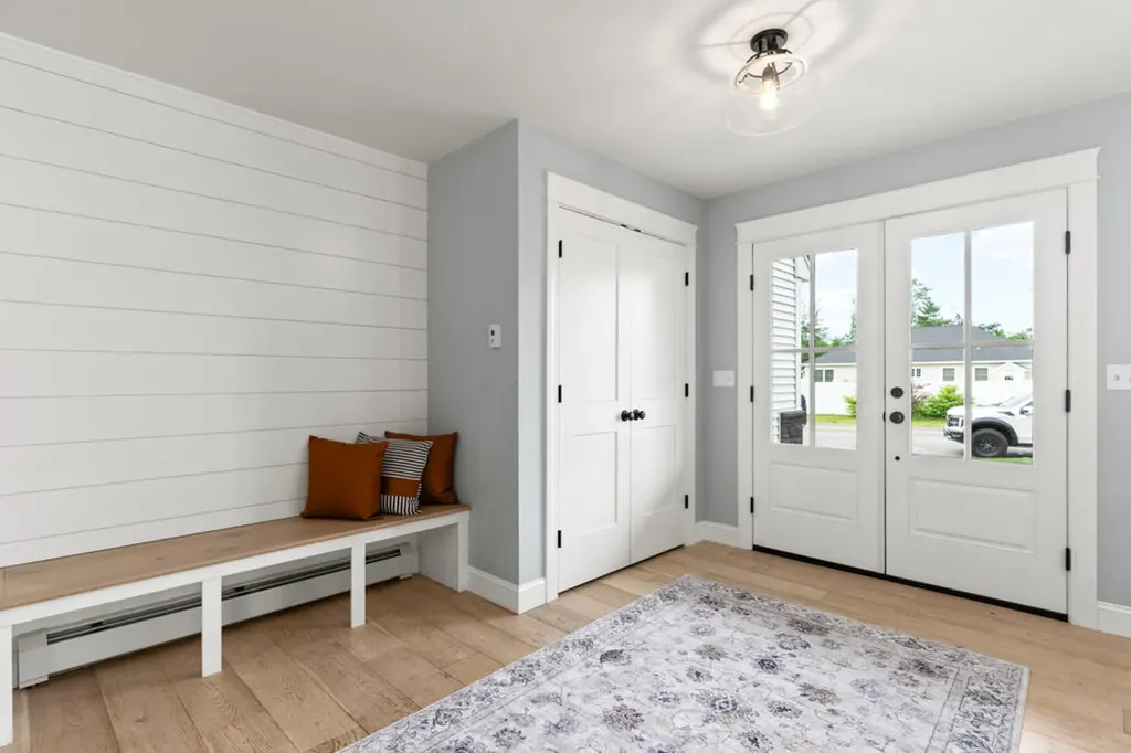 10 Lodge Drive Saco ME 04072