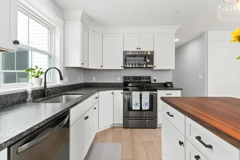 10 Lodge Drive Saco ME 04072