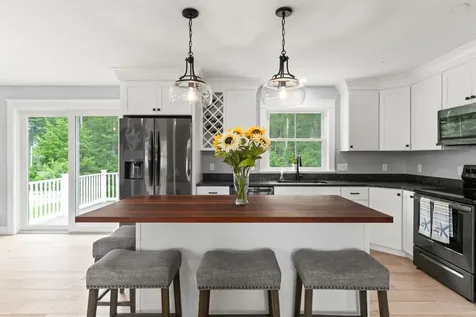 10 Lodge Drive Saco ME 04072