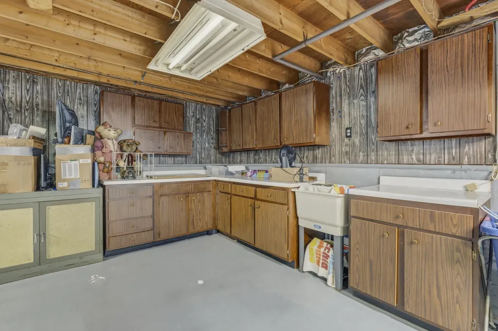 4 Mitchell Street Lewiston ME 04240