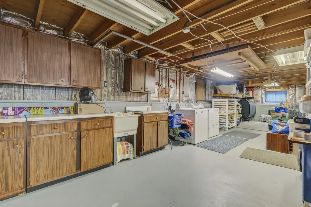 4 Mitchell Street Lewiston ME 04240