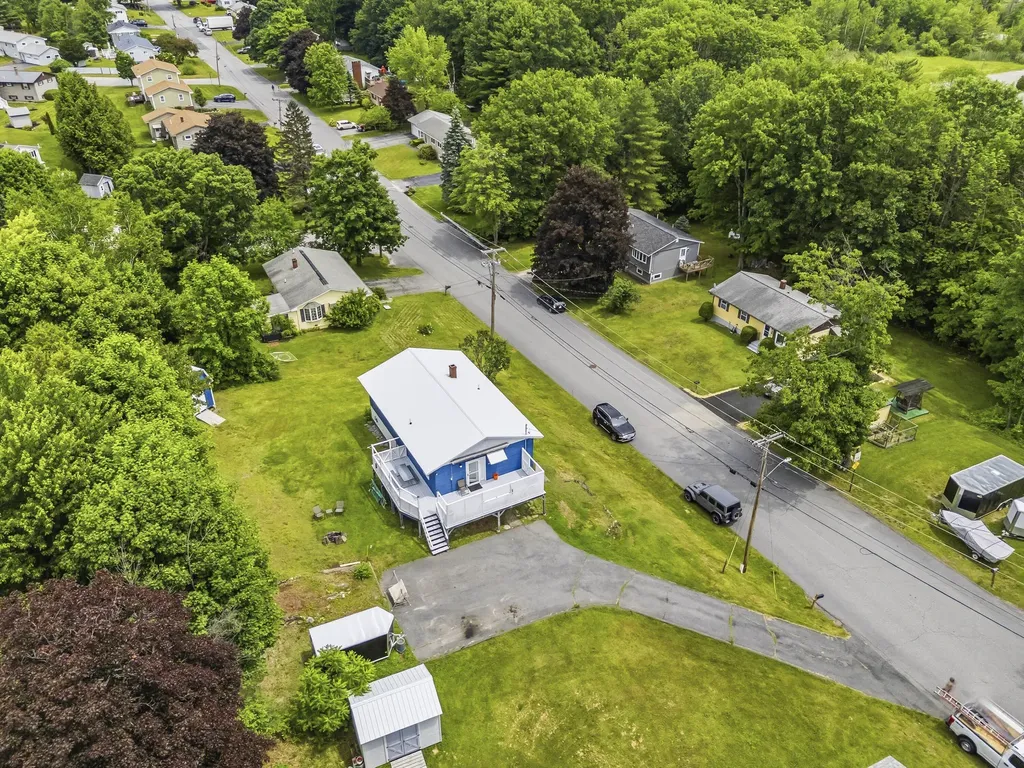 4 Mitchell Street Lewiston ME 04240