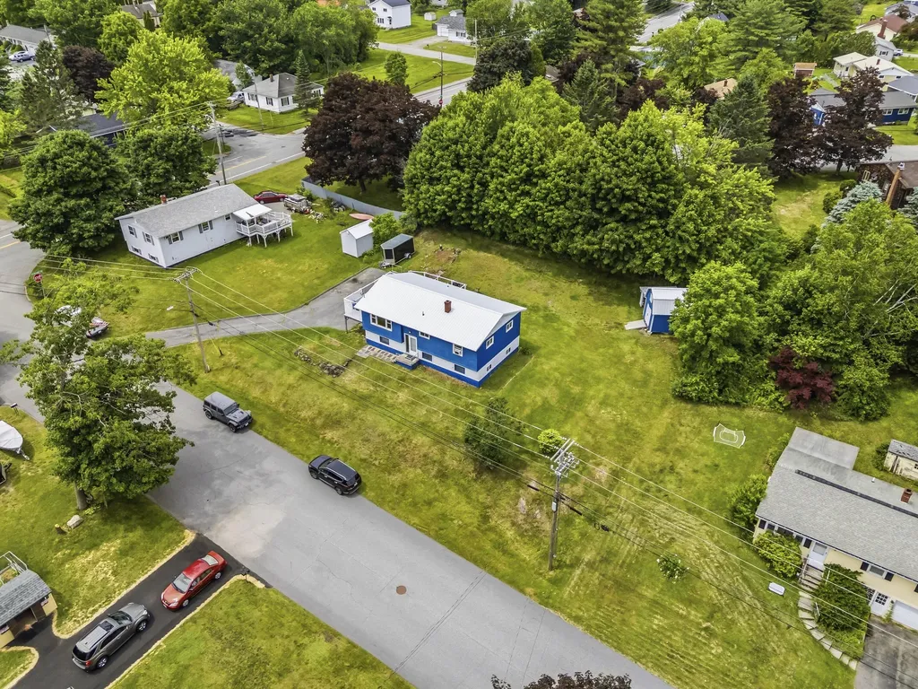 4 Mitchell Street Lewiston ME 04240