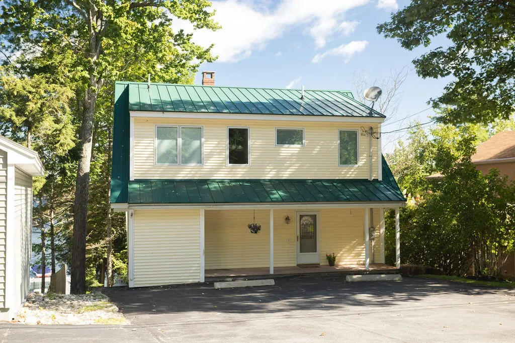 79 Whites Point Road Standish ME 04084