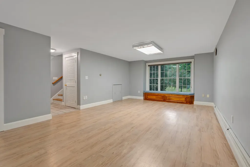 1 Hillcrest Drive Sanford ME 04083