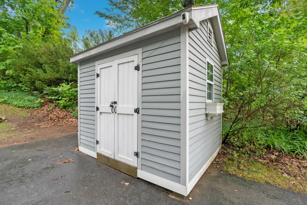 1 Hillcrest Drive Sanford ME 04083