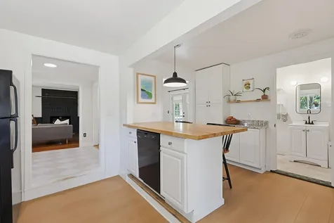 121 Whitehouse Crossing Road Topsham ME 04086