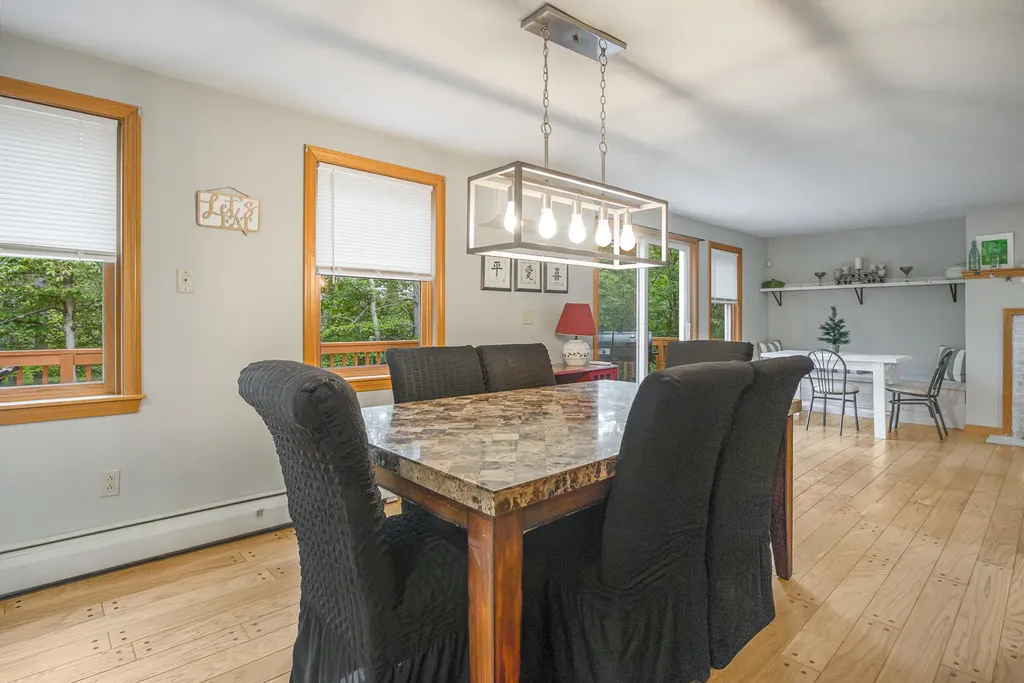 143 Old Portland Road Waterboro ME 04061