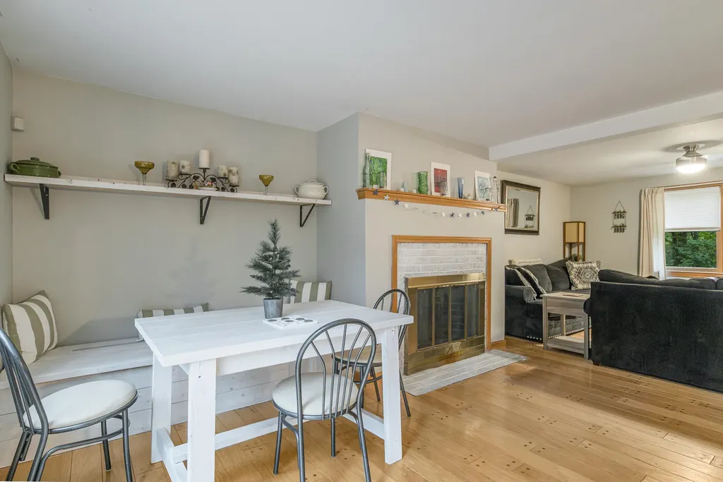 143 Old Portland Road Waterboro ME 04061