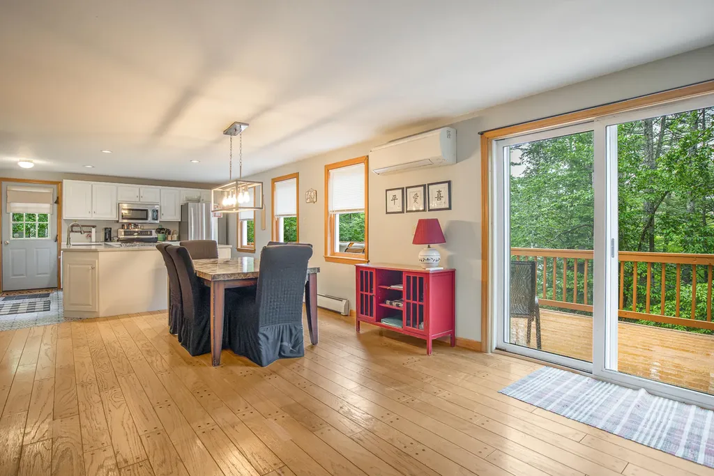 143 Old Portland Road Waterboro ME 04061