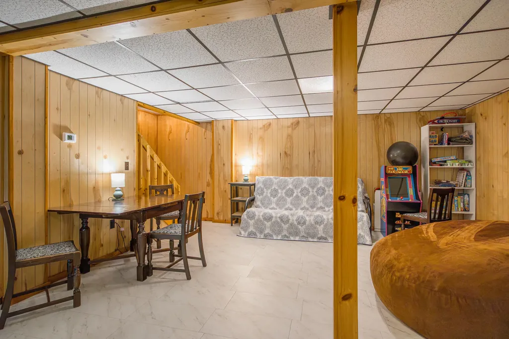 143 Old Portland Road Waterboro ME 04061